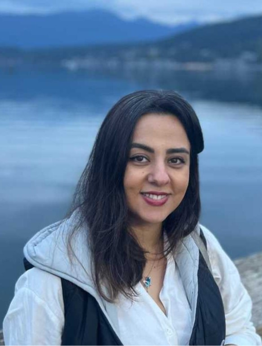 Portrait of Farinaz Rikhtehgaran